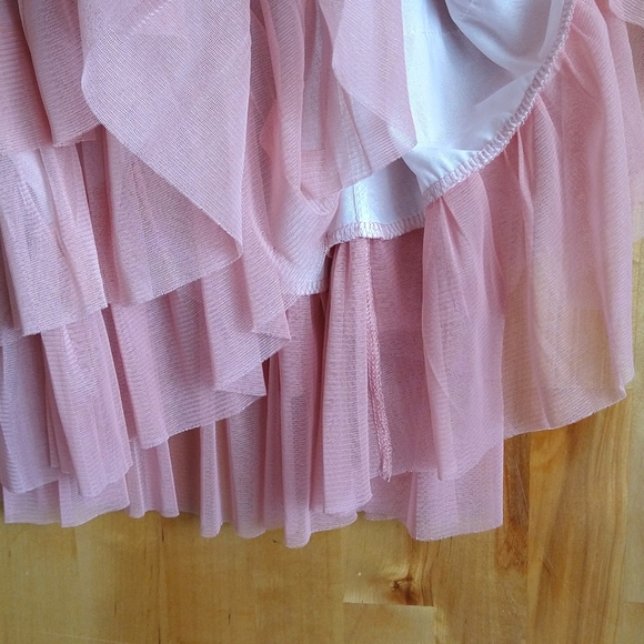 J Lee Girls Small Pink Frilly Dress - Picture 4 of 5